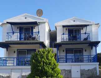 Others 2 Mesmerizing Flat With Shared Pool in Cesme