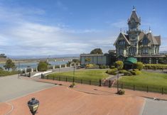 Others 7 Pinc Lady Mansion