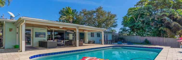 Others Coastal Cove - Dock Pool and Entertaining Space