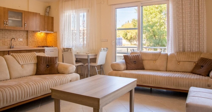 อื่นๆ Lovely Flat With Balcony in Cesme Close to Sea