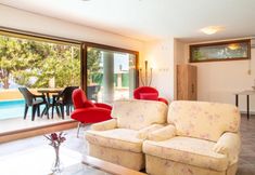 其他 6 Enchanting Villa With Backyard in Cesme Near Beach