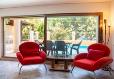 其他 3 Enchanting Villa With Backyard in Cesme Near Beach