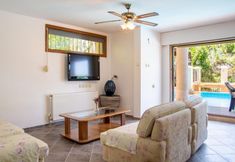 其他 7 Enchanting Villa With Backyard in Cesme Near Beach