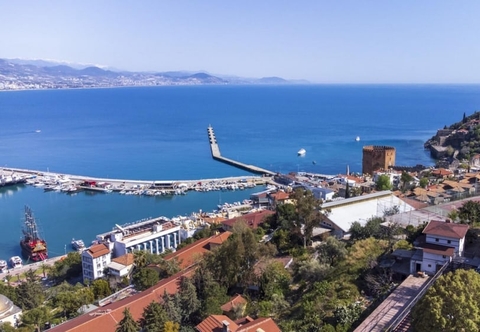 Lain-lain Flat With Sea View and Balcony in Alanya