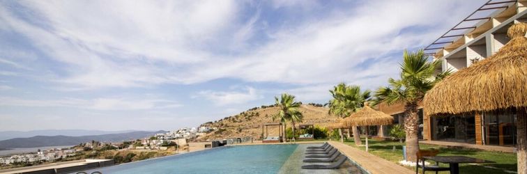 Others Comfy Villa With Shared Pool and Gym in Milas