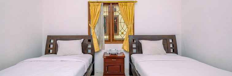 Lainnya Big And Comfy Studio At Graha Wishnu Guest House