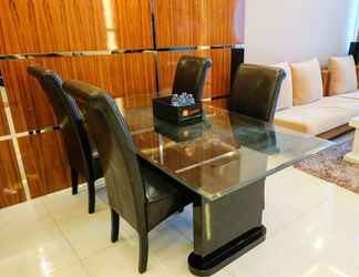 Others 2 Luxurious 2Br At The Via And The Vue Ciputra World Apartment