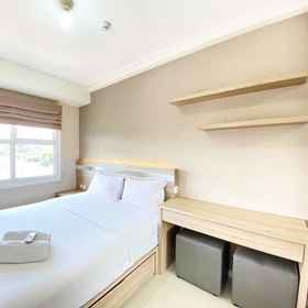 Room 1 Cozy And Clean 1Br Apartment At Parahyangan Residence, Liberta Physio Hotels