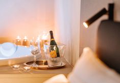 Others 7 Suite1212 Bandiera