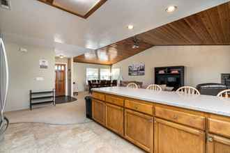 Others 4 Wolf Den - Check out the Beach, Country Club, Golf Course Enjoy the Wifi, Central Heat and Air Conditioning. Near Yosemite by Redawning