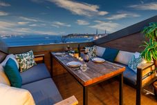 기타 Monnas Bosphorus