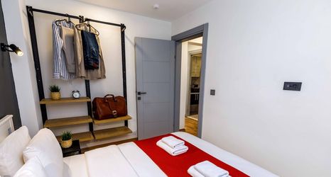 기타 2 Monnas Bosphorus