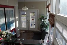 Others THE HIGHLANDER INN