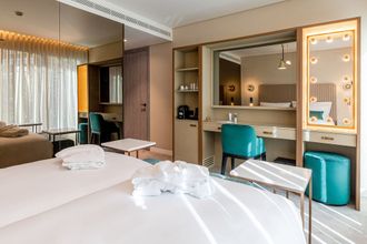 其他 4 Luster Hotel