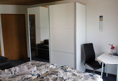 Others 5 Pension Agathe