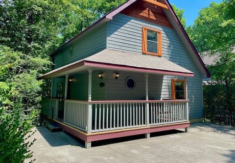 Others Hey Diddle Diddle