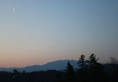 Khác 3 A Stone's Throw