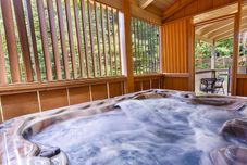 기타 Karen's Cabin