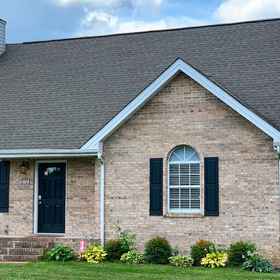 Primary image 1 로티의 휴양지, 더 아일랜드 인 피전 포지 호텔