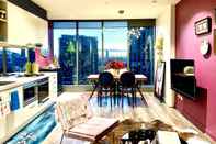 อื่นๆ 2-BRM Apartment Yarra River View Skyline