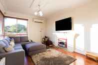 Lain-lain Comfortable 2 Bedroom Home in Trendy Victoria Park