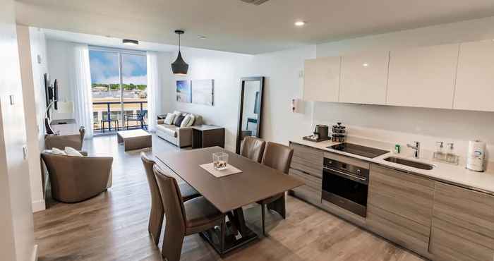 Others Upscale Modern 2 Bedroom Condo on the Beach