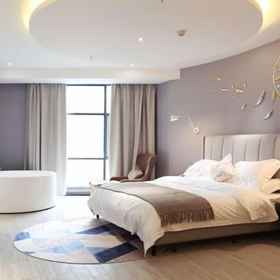 Primary image 1 Yueqi Theme Hotel, Zhenfeng Xian Hotels