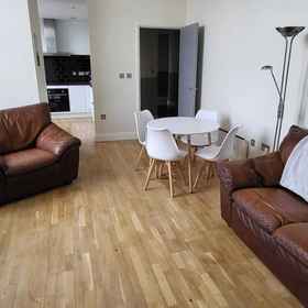 Primary image1Stunning 3-bed Apartment in Heart of Cardiff Bay,格兰奇敦公寓