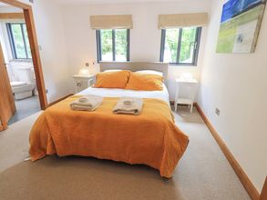 Others 4 Bracken Ground