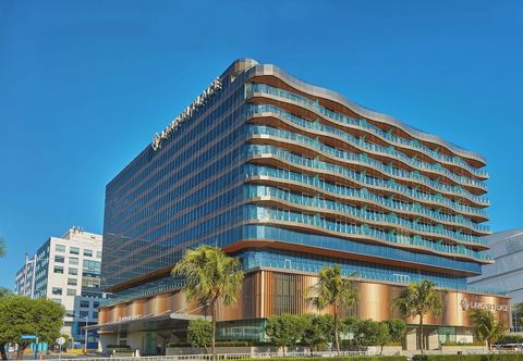 อื่นๆ Lanson Place Mall of Asia Manila