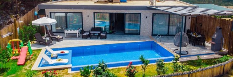 Lainnya Luxury Villa With Jacuzzi in Kas