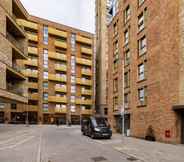 Others 5 The London Retreat - Alluring 2bdr Flat With Balcony