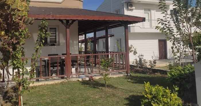 Others Dreamy Villa With Shared Pool and Garden in Hatay