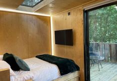 Others 3 Luxury Cabin in the Woods