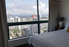 Others 3 Crown Tower 25th Floor by Gold Coast Premium