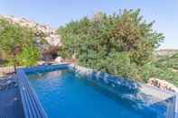 Others Is'siejna Pool & Spa Villa + Cottage