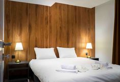 기타 2 Magesa Terra Apart