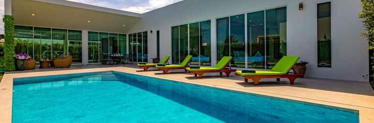 Lainnya Modern Tropical 4 BR Pool Villa PMB5