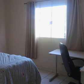 Room1Apartamento Duplex mobiliado,Jose A Junqueira Park飯店