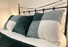 Others 4 Entire Beautiful 2 Bedroom House With Free Parking Manchester