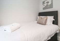 Others 5 37 Nutter Road