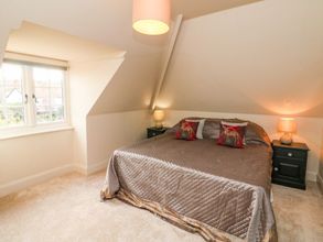 Lain-lain 4 Westholme Lodge