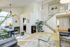 其他 W/ Pool & Hot Tub, Beautifully Appointed 4br Home! 4 Bedroom Home by Redawning