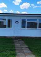 Primary image 2-bed Chalet in California Sands Great Yarmouth