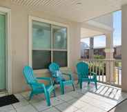 Others 7 Two Bedroom Condo - Short Walk to the Beach