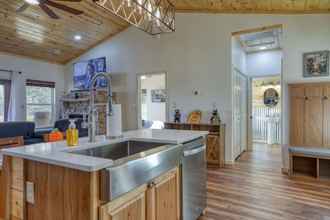 Others 4 La Hacienda Under the Sun - 2 Bedrooms, 2 Baths, Sleeps 4 2 Cabin by Redawning