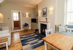 Lain-lain 6 Strandline