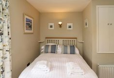 Lain-lain 2 Strandline