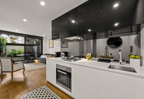 Lainnya StayCentral - Hawthorn East - Study, 2 Car spaces