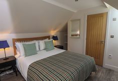 Others 7 Bay Tree Studio